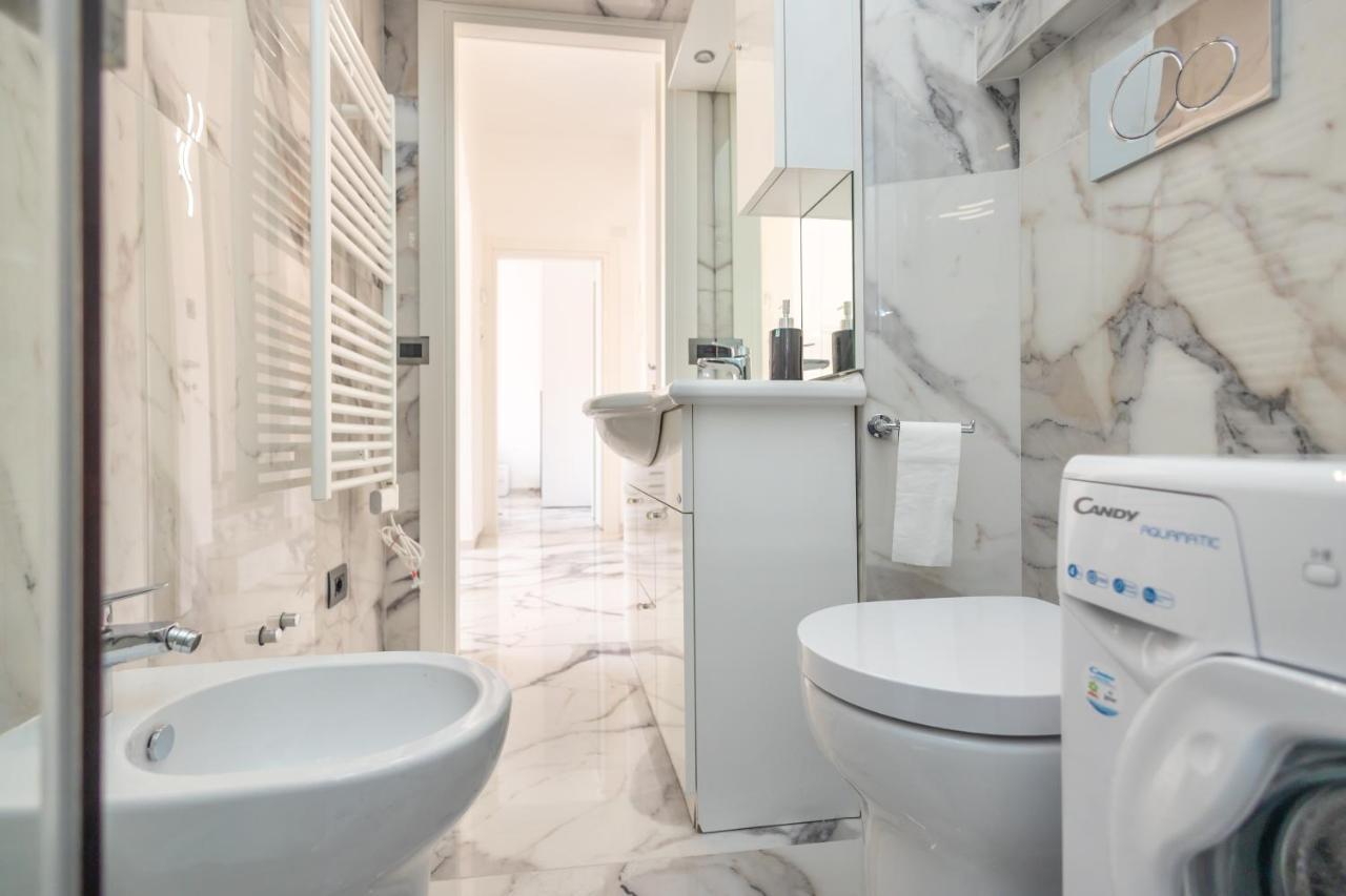 Casa Vacanza " La Rosa " Imperia Liguria Екстер'єр фото