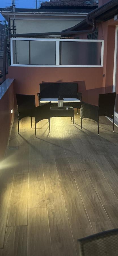 Casa Vacanza " La Rosa " Imperia Liguria Екстер'єр фото