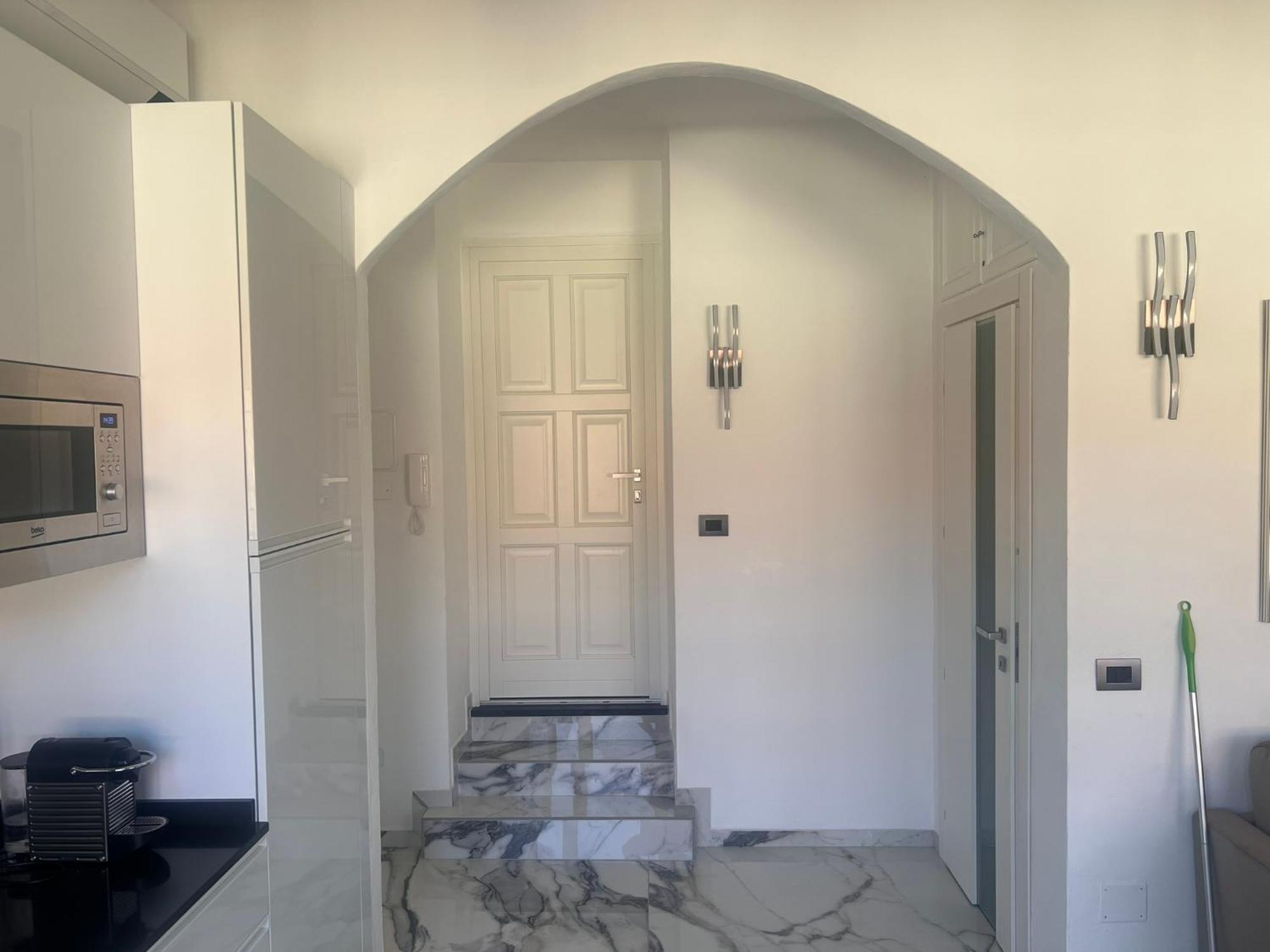 Casa Vacanza " La Rosa " Imperia Liguria Екстер'єр фото